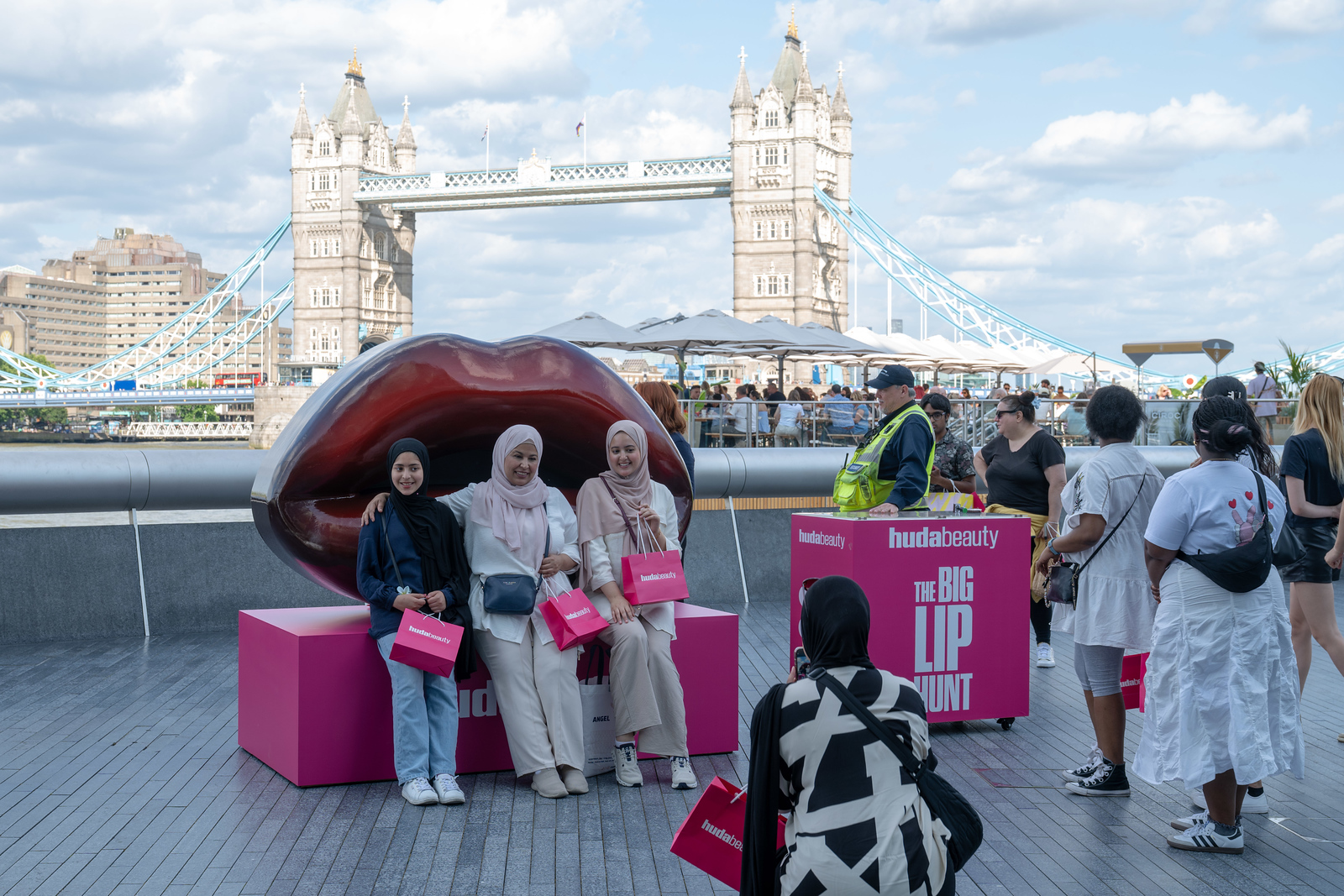 hudabeauty at London Bridge City 2